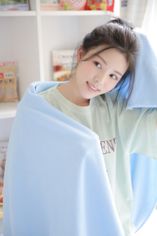 湿润的黑丝袜